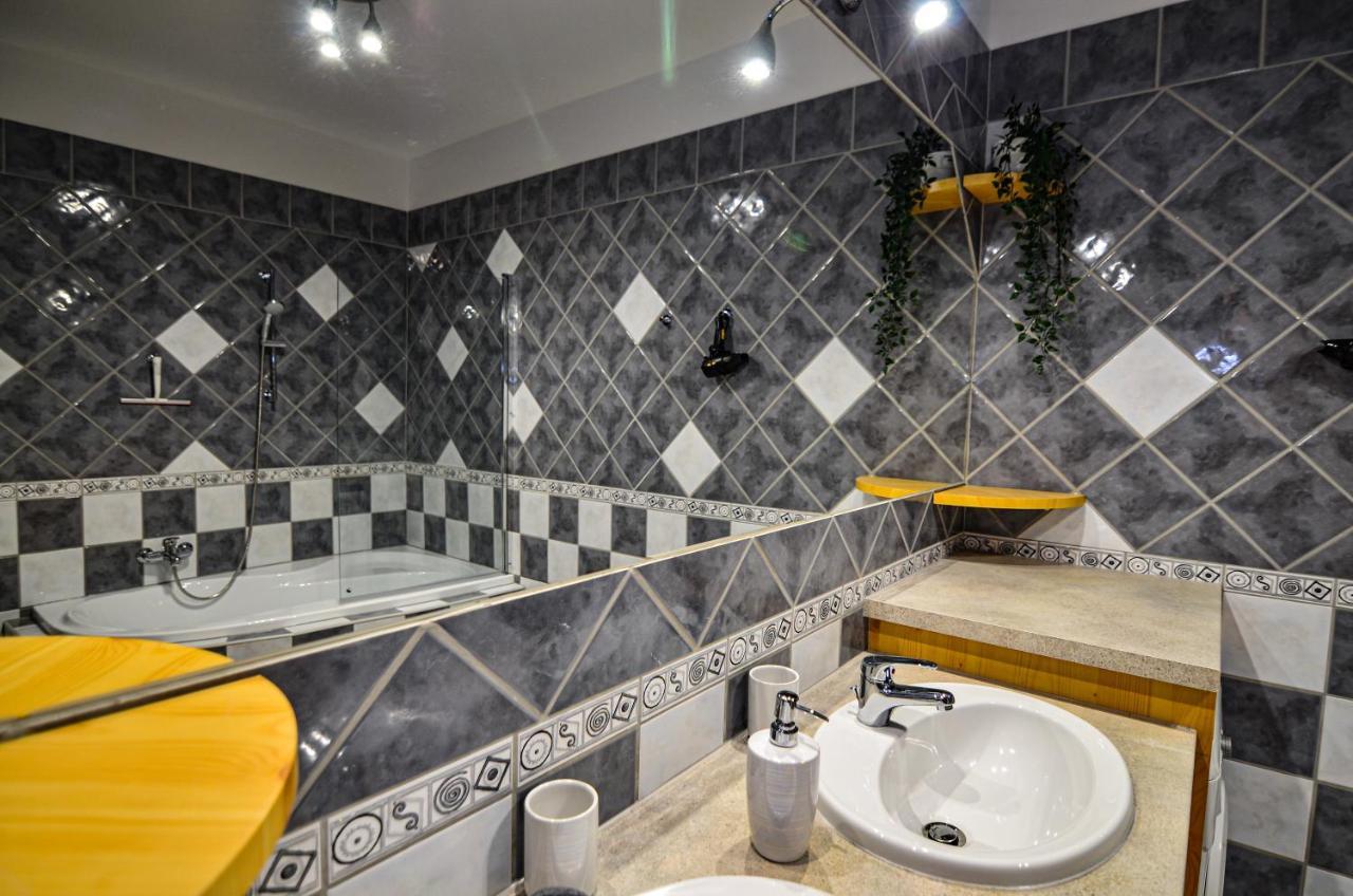 Kossuth Vendeghaz Appartement Tolna Buitenkant foto