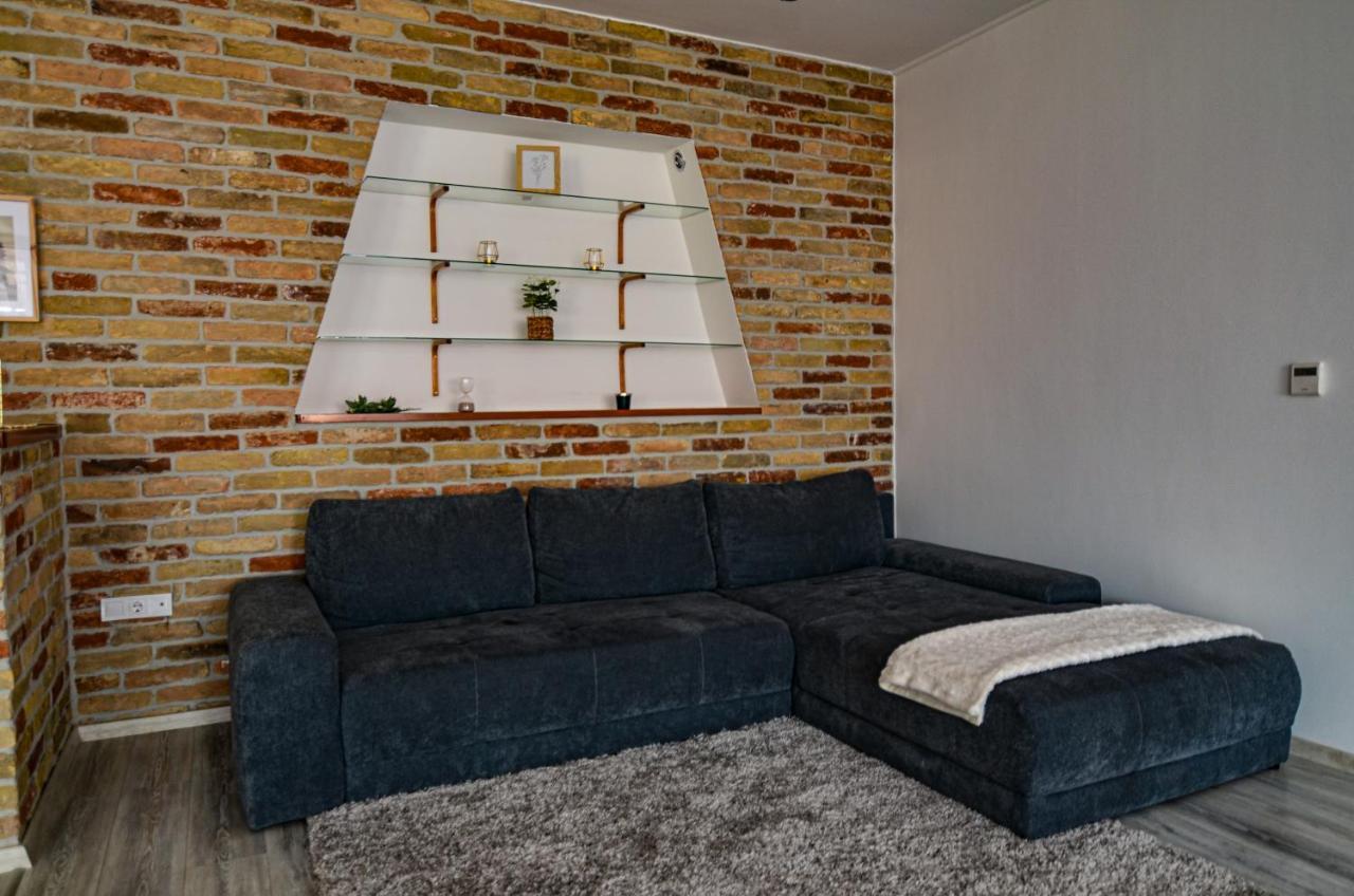 Kossuth Vendeghaz Appartement Tolna Buitenkant foto